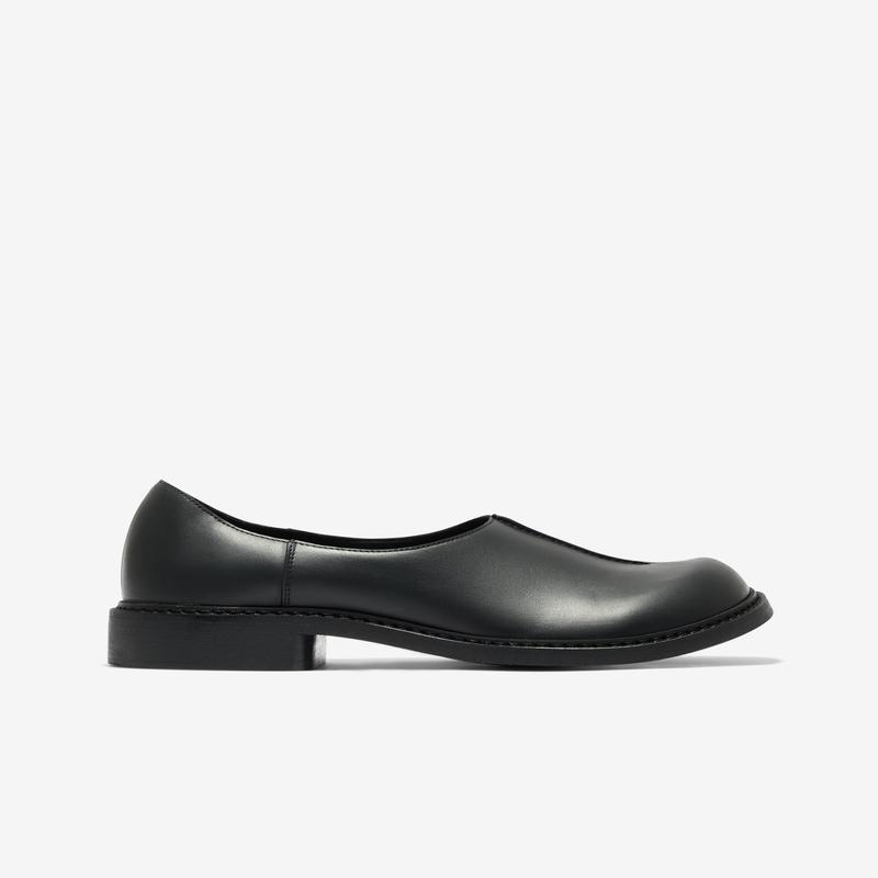 Phileo - 067 Clog - (Black)